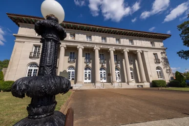 Close-up of historic architecture on the Florence Alabama courthouse